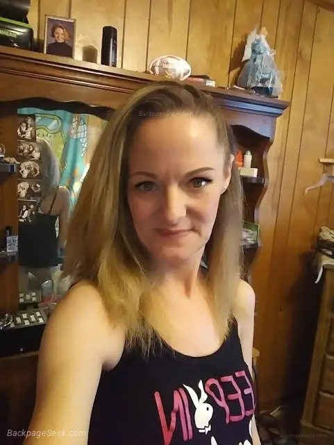 I'M SHORT & SWEET & LOOKING TO PLEASE YOU