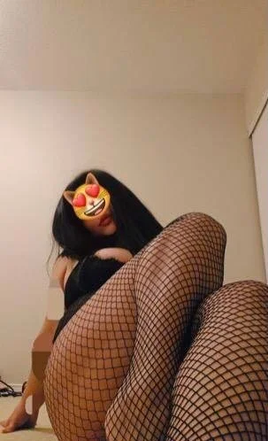 Hot girl in London – Women Seeking Men photo 5