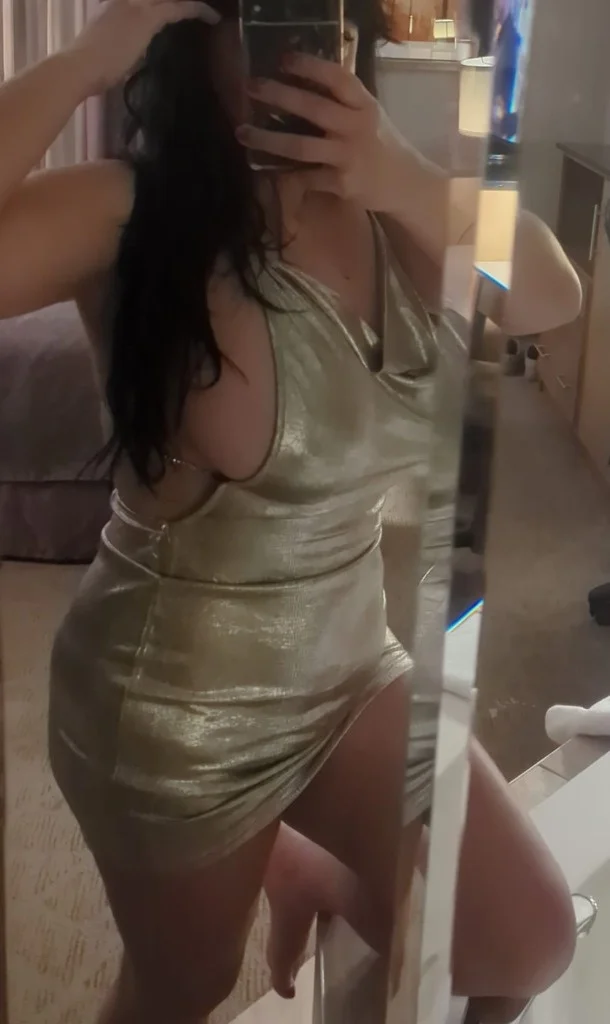 Simona Milf in London – Women Seeking Men photo 4