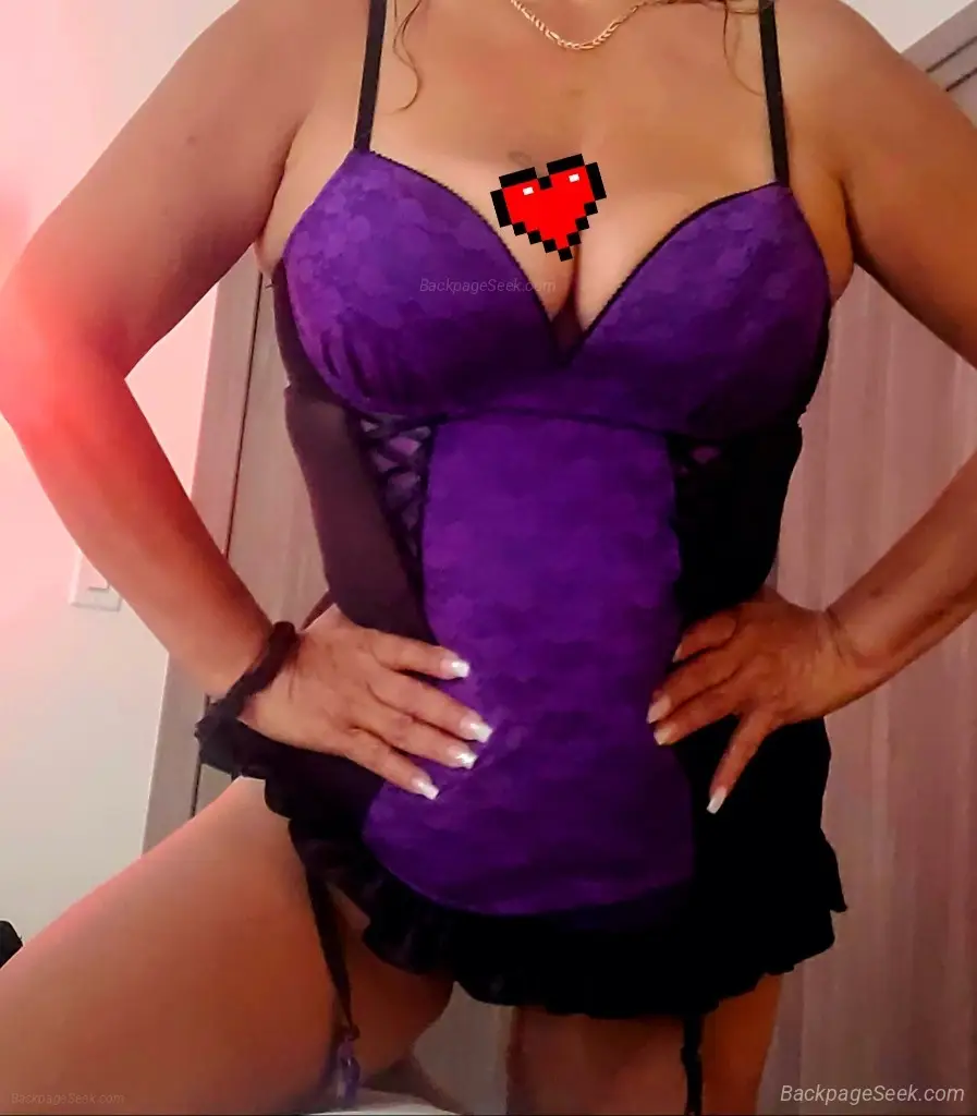 MY SOFT HANDS YOUR BODY -- sexy brunette FULLY SENSUAL in London – Women Seeking Men photo 3