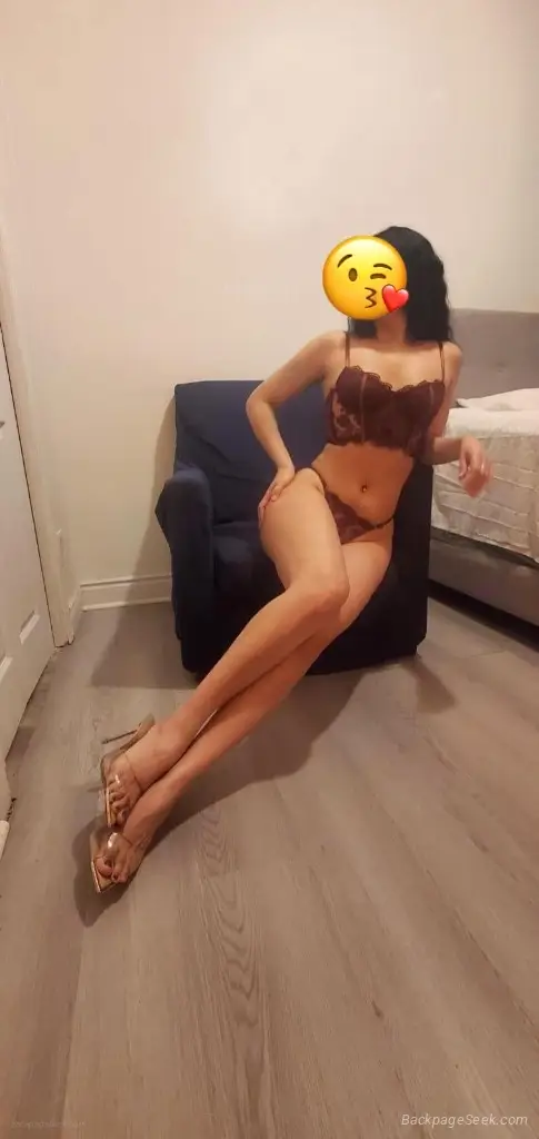 KIARA , Young Exotic Beauty in Toronto
