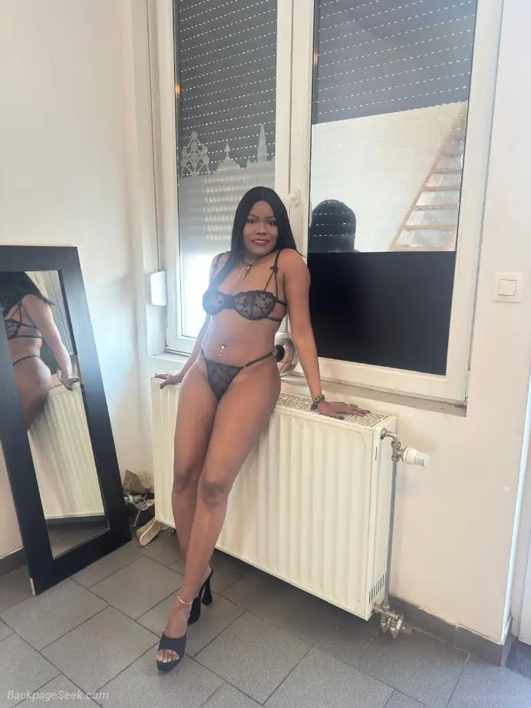 hot girl ass new in London – Women Seeking Men photo 3