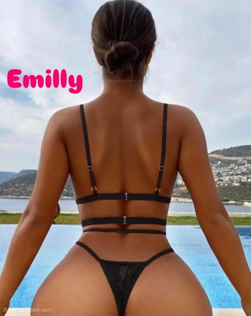 STUNNING GIRLS EMILLY CRYSTAL AND PERLA 80HH in London – Women Seeking Men photo 3