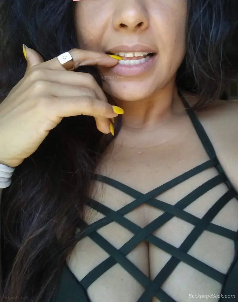 link with a spunky, short, thick, stoner milf