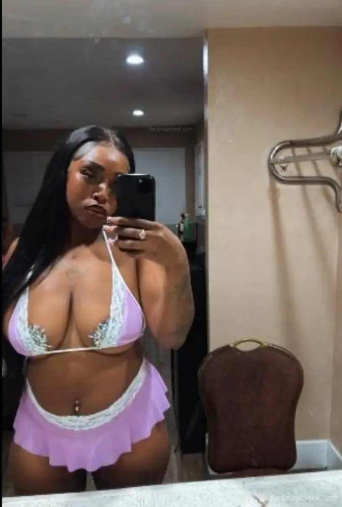 YOUR FAVORITE DISCREET ESCAPE touchy teasing impossible to f... in Long Beach – Women Seeking Men photo 3