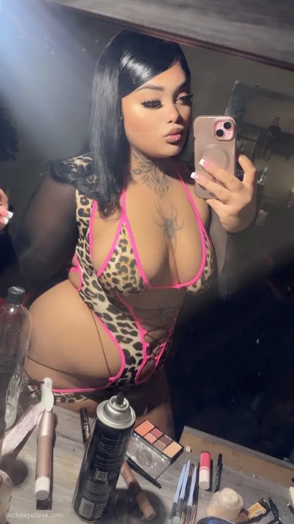 OUTCALLS ASK FOR CONTENT N FACETIME SHOWS TONIGHT ALL NEW CONTENT