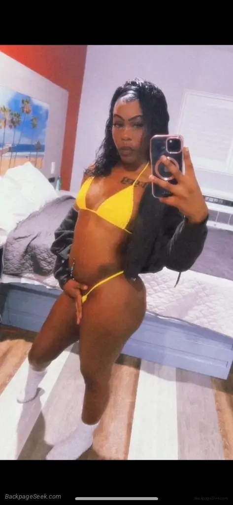 Cum Play with me babes... Come over babes Incall & Cardate