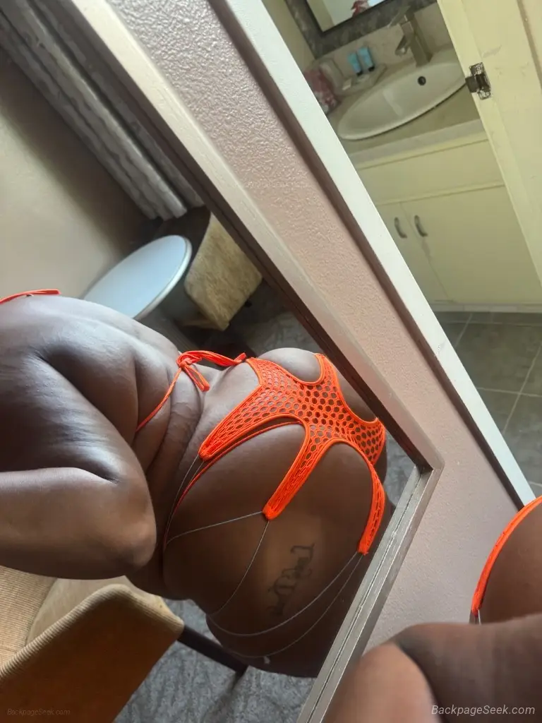 CURVY BROWNSKIN UNFORGETTABLE ENERGY X PRETTY PETITE SNOW BUNNY