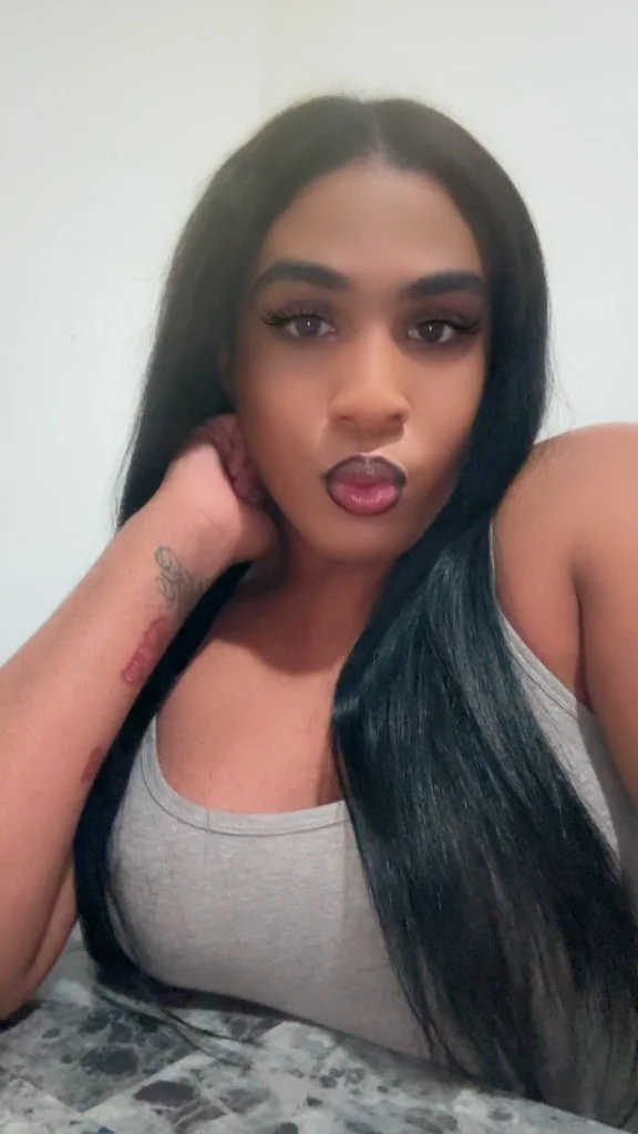 Hi Daddiesss TS Aaliyah Here Ready To Cummm Come Explore Your Deepest