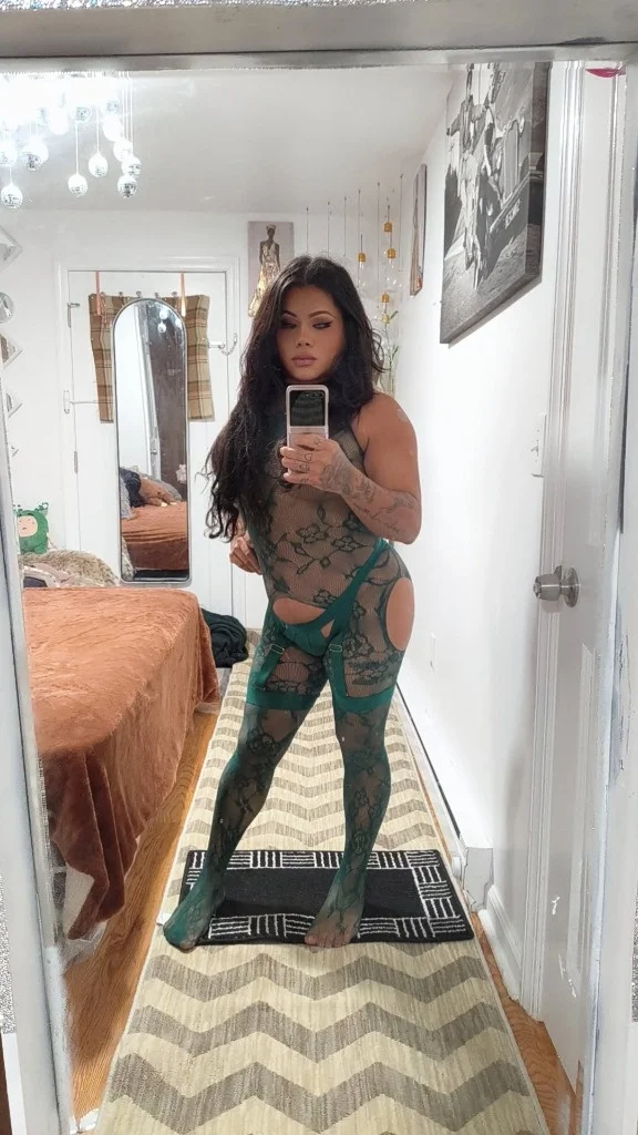 sexy latina te espero super caliente in Long Island – Women Seeking Men photo 5