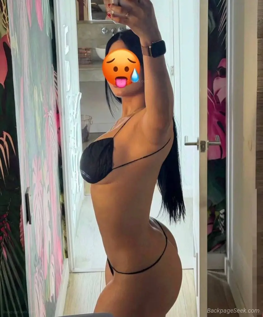 I'm sexy I have a commanding presence and a touch that makes... in Long Island – Women Seeking Men photo 2