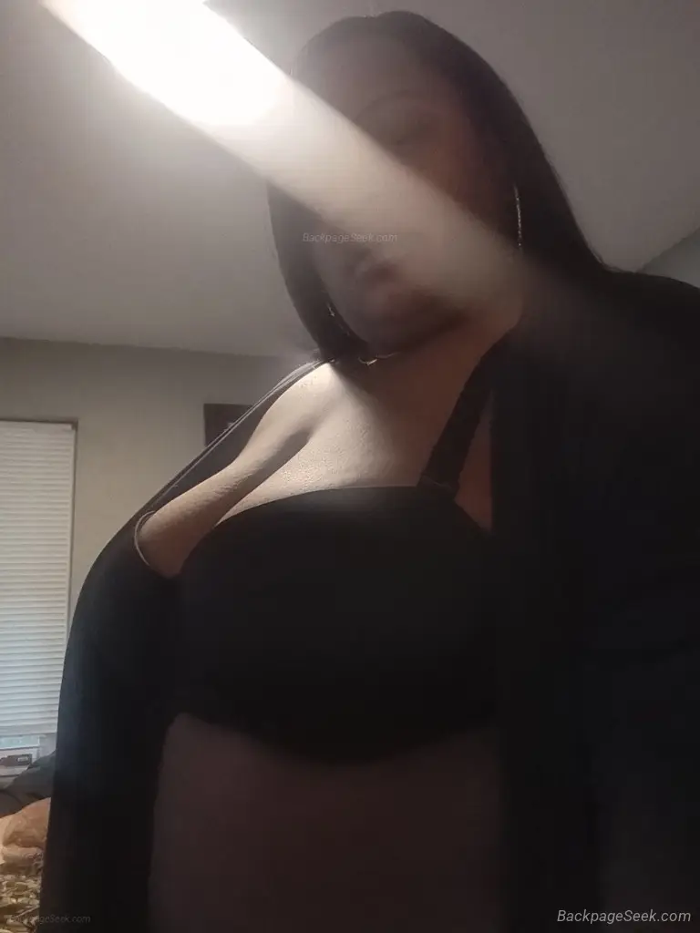 wanna have some fun in Long Island – Women Seeking Men photo 2