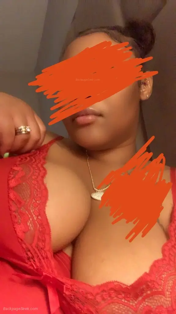 New sexy thick girl in town top-notch experience discreet an... in Long Island – Women Seeking Men photo 3