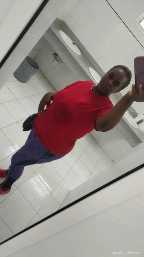 I m available in the city I m new here in Long Island – Women Seeking Men photo 3