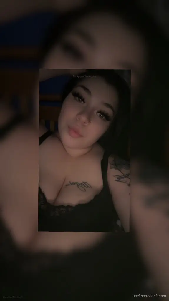 Hazel Green Eyed Puerto Rican Snow Bunny Ready To Show You This Juicy