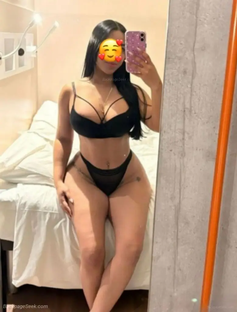 Latina ardiente cariosa foto reales ven amor a disfrutar de mi cuerpo