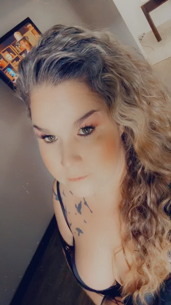 Just got Here New Big Booty White Girl WET Hot Highly Skille... in Los Angeles – Women Seeking Men photo 6