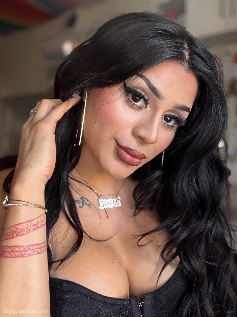 OF madivalle979 in Los Angeles – Women Seeking Men photo 2