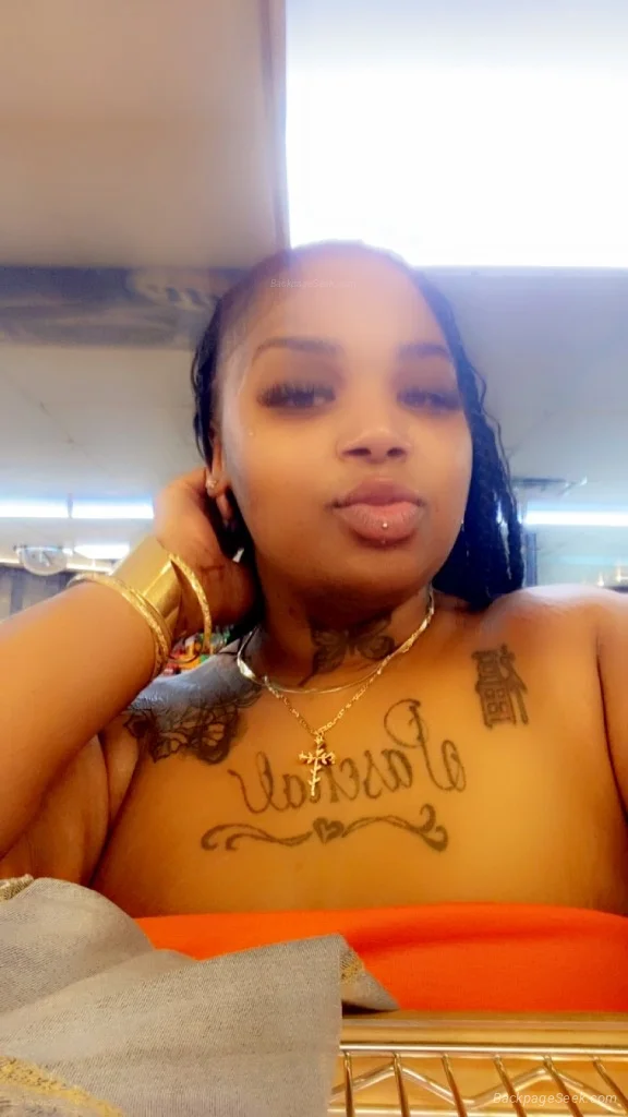 YOUR FAVORITE THROAT GOAT INCALLS OUTCALLS CARFUN SPECIALS H... in Los Angeles – Women Seeking Men photo 4