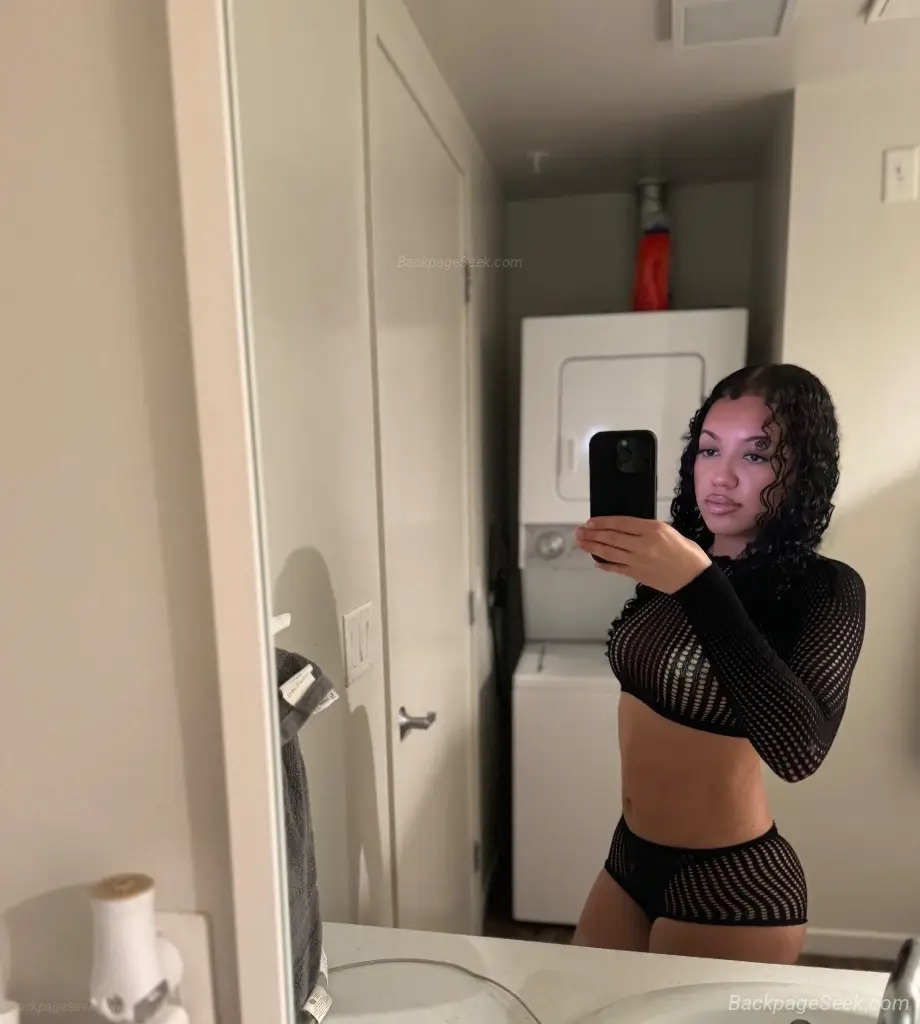 Sexy and Petite in Los Angeles – Women Seeking Men photo 2