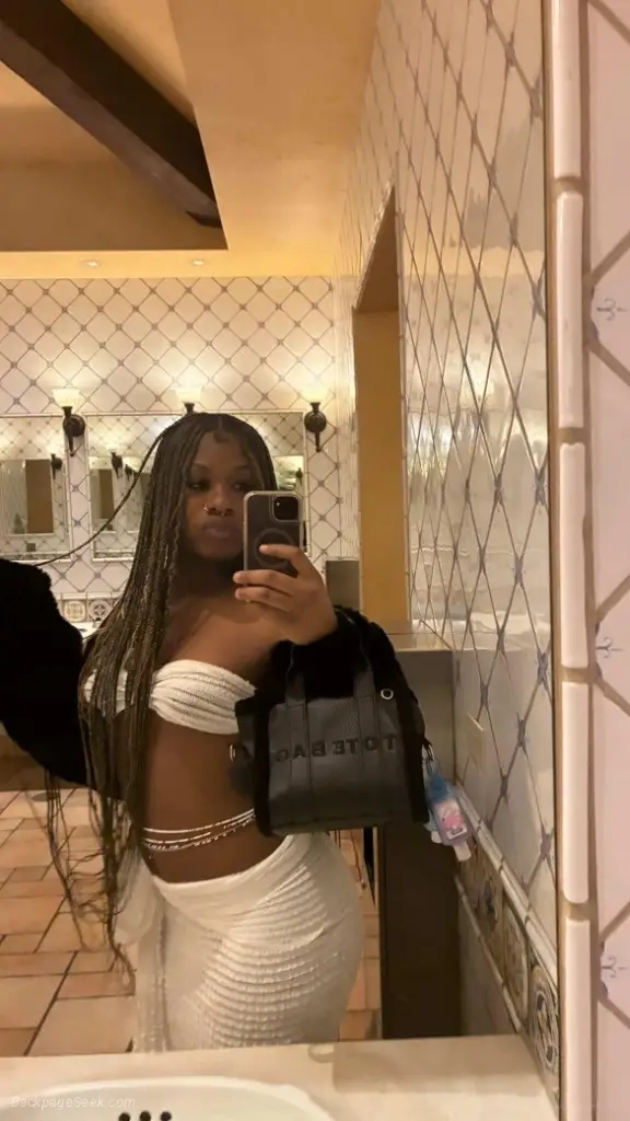 5 Star Trans Girl AVAILABLE NOW in Los Angeles – Women Seeking Men photo 3