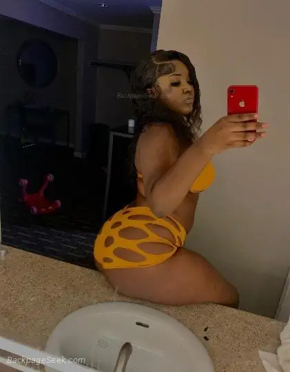 Availabe 247 Ask About 2 Girl Throat Goat Big Booty Chocolat... in Los Angeles – Women Seeking Men photo 2