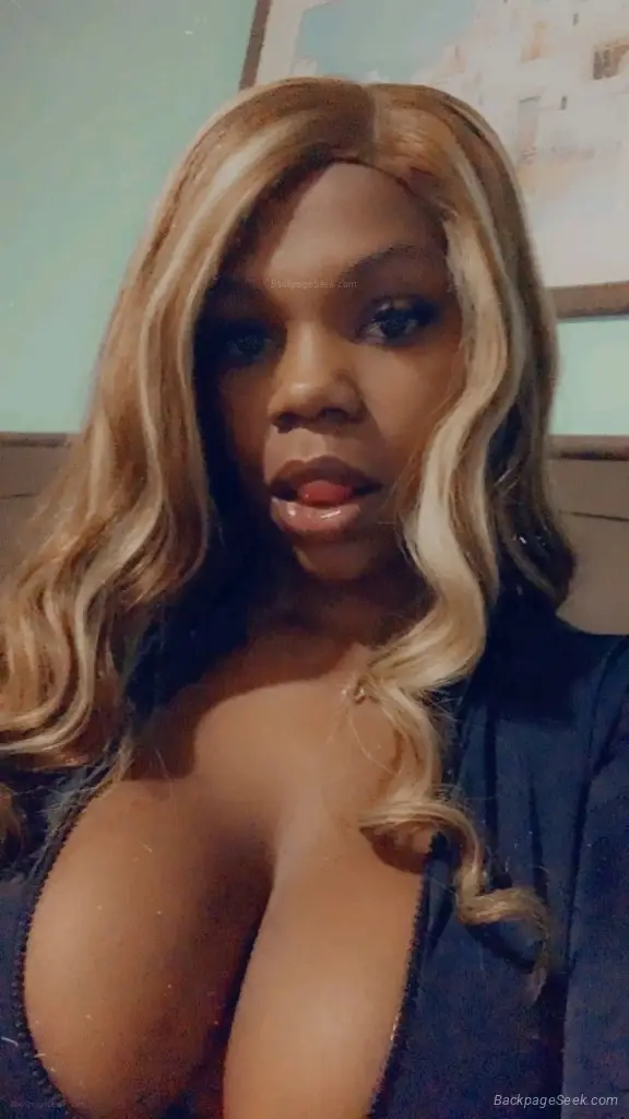 YUMMY CHOCOLATE in Los Angeles – Women Seeking Men photo 3