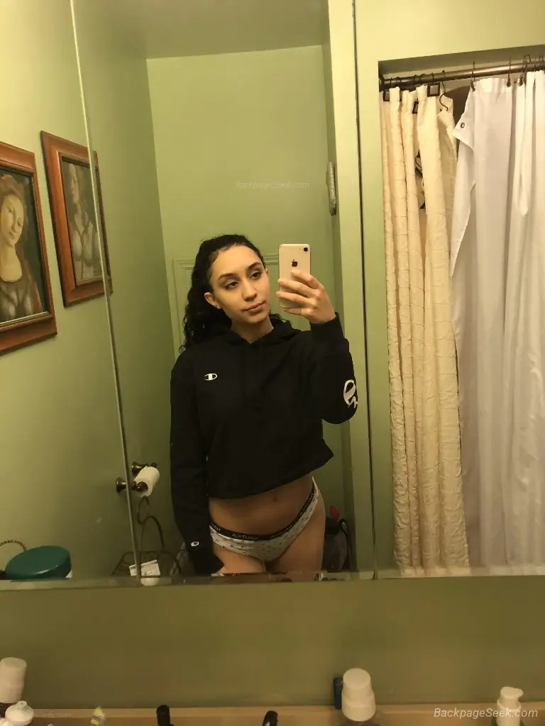 I'm Latina Sexy Girl Full Service INcall/Outcall/Car Fun Do not Waste My