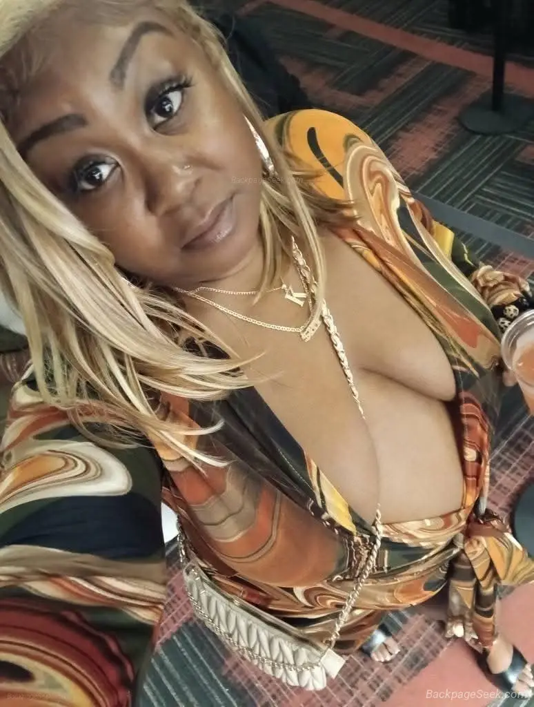 HOSTING or OUTCALL PrettY CHOCOLATE SLUT w BIG TITS READY 2 in Los Angeles – Women Seeking Men photo 5