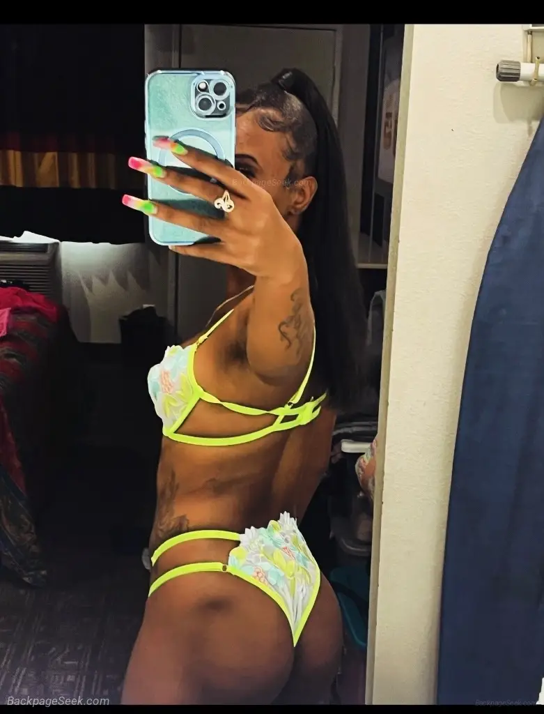 FREAKY friday SPECIALS in Los Angeles – Women Seeking Men photo 4