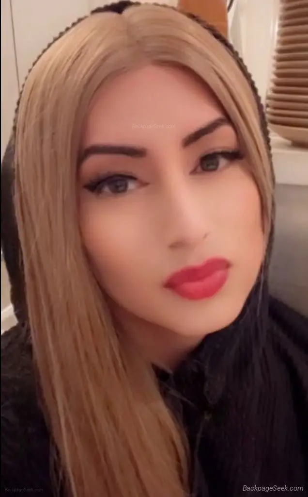 party friendly latina hung hard bumble butr exotic top and bottom Duo
