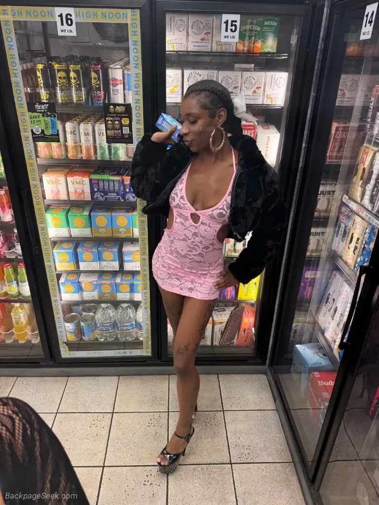 your prettiest pleaser come play with me where you're sure t... in Los Angeles – Women Seeking Men photo 3