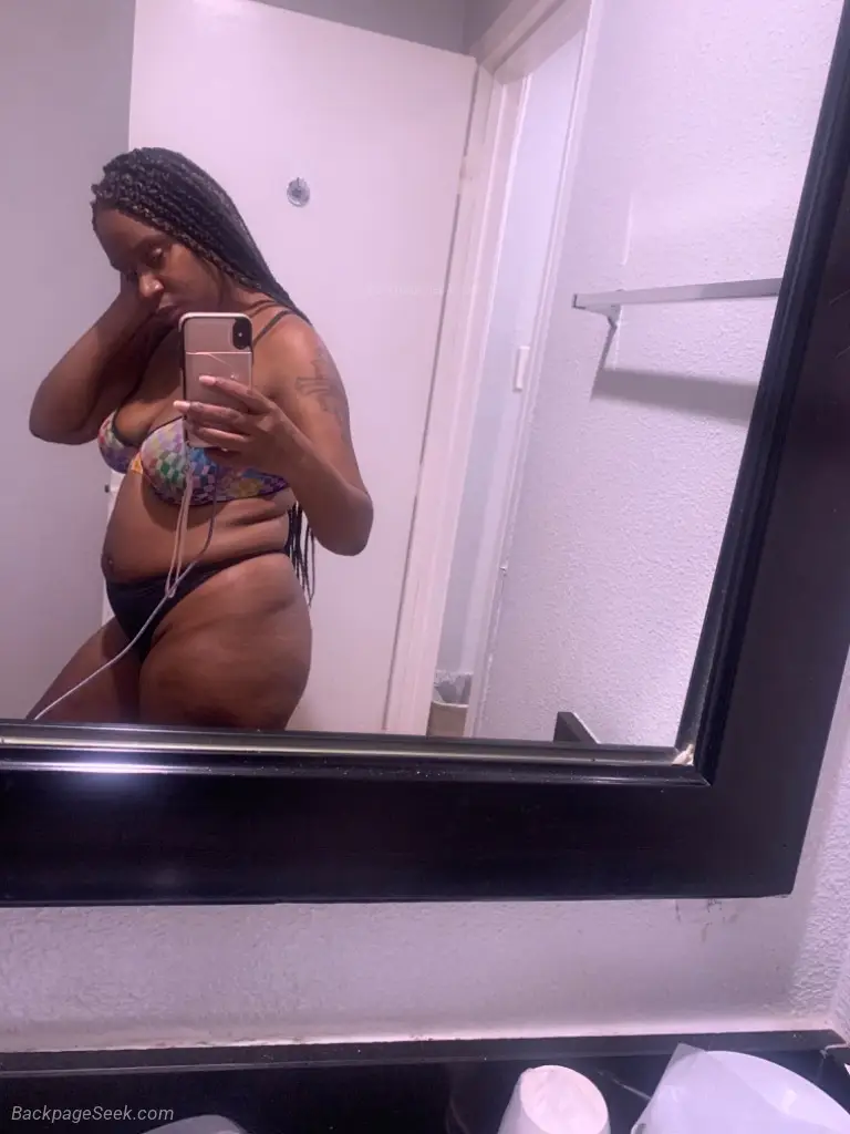 LOOKING FOR GUYS TO GET THIS PUSSY WET in Los Angeles – Women Seeking Men photo 3