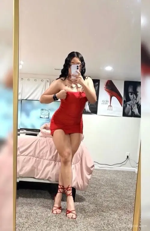 Soy una chica latina caliente y muy juguetona ven a conocerm... in Los Angeles – Women Seeking Men photo 3