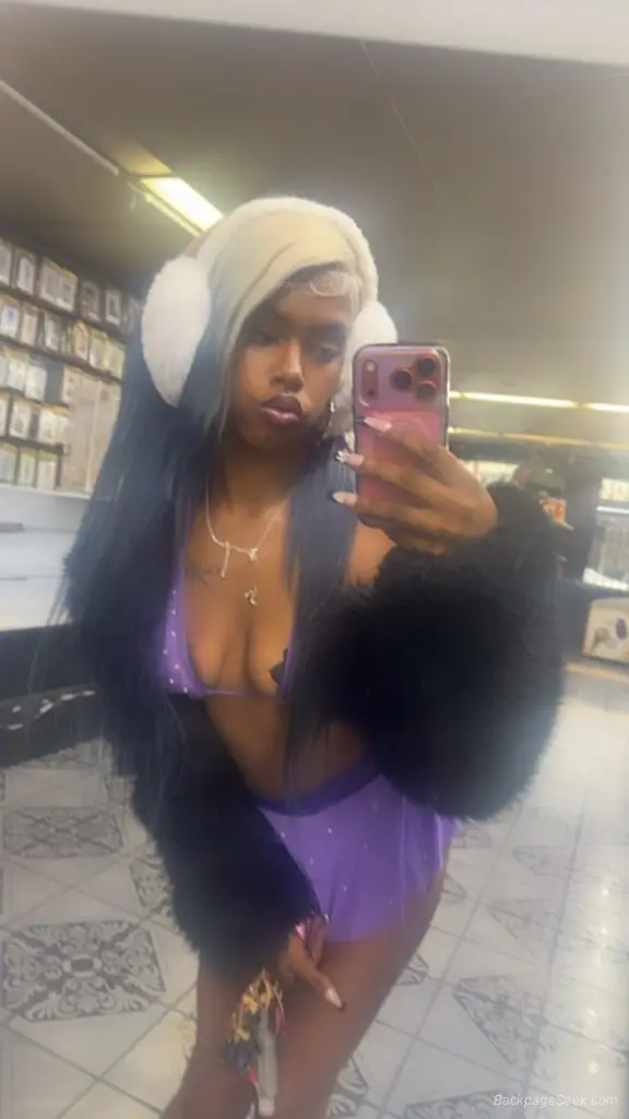MEET MS LUCKY DIME SLIPPERY CARMEL DELIGHT in Los Angeles – Women Seeking Men photo 2