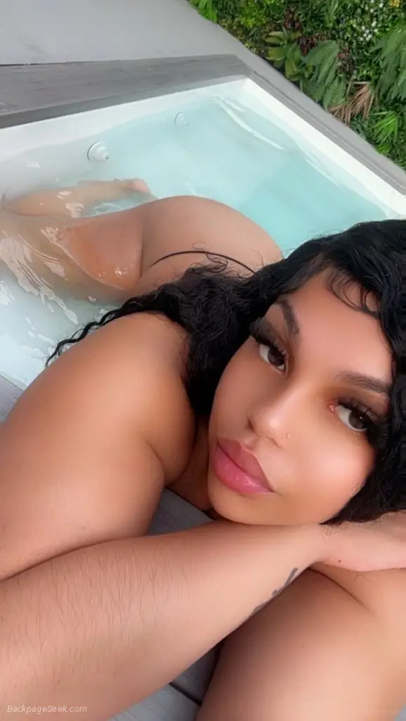 WET & TIGHT