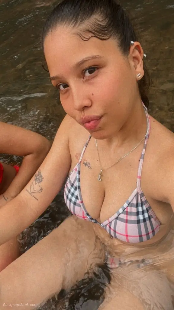 I AM BEAUTIFUL GIRL PAPI , I LIKE ANAL SEXX verifc