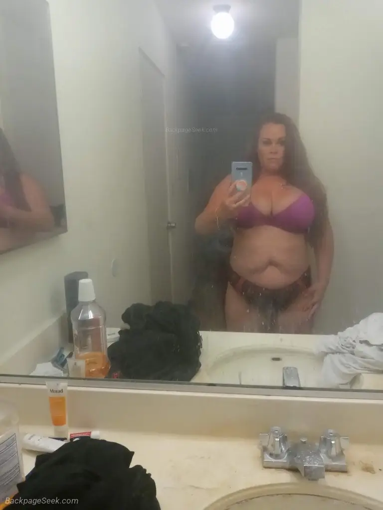 Got a hard on needs a fixing Hot horny beautiful naughty big in Los Angeles – Women Seeking Men photo 3