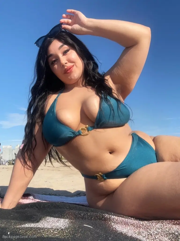 XXX STAR CHLOE KLEIN IS IN KOREATOWN TODAY