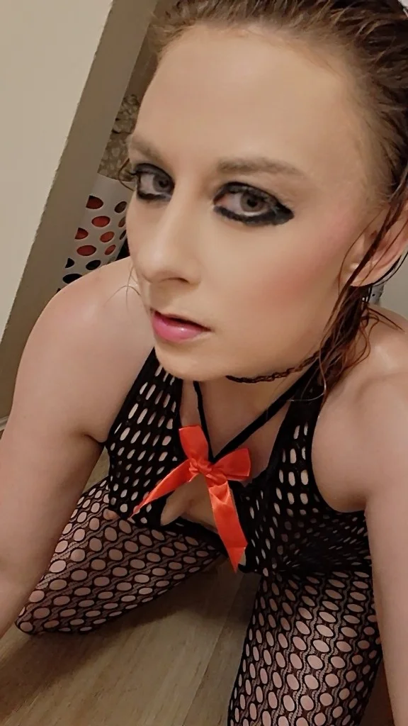 New 6-11 Pics in Louisville – Women Seeking Men photo 3