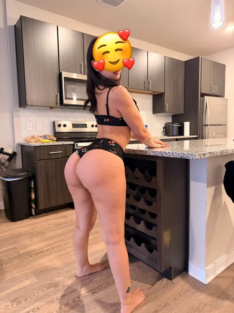 Hello daddy AVAILABLE NOW text me for more pictures in Louisville – Women Seeking Men photo 3