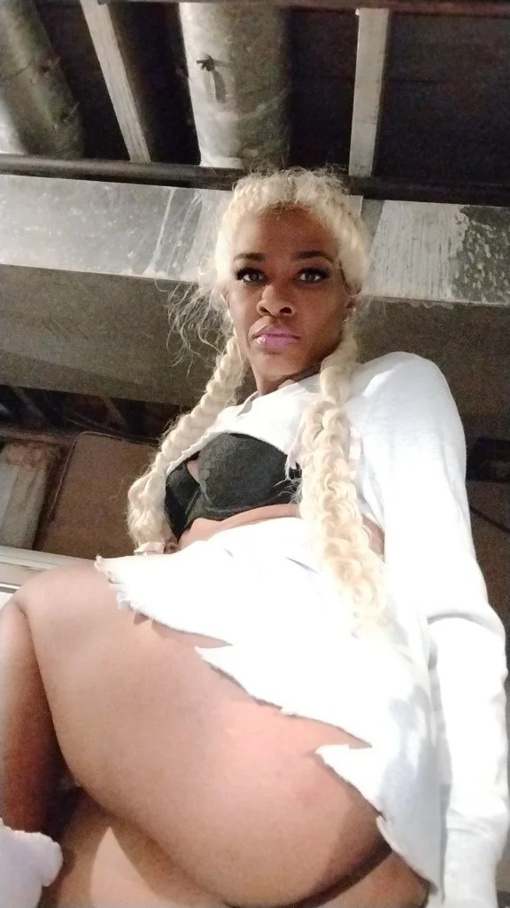 anal QV CV incall outcall HR HHR in Louisville – Women Seeking Men photo 4