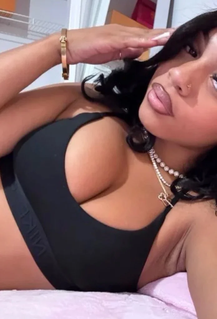 Natural Goddess in Louisville – Women Seeking Men photo 2