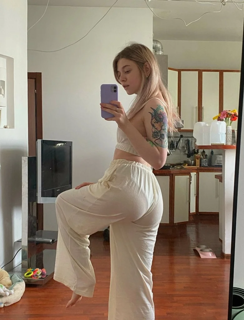 I'm new to this site I'm a very hot and sexy girl spend time... in Louisville – Women Seeking Men photo 5