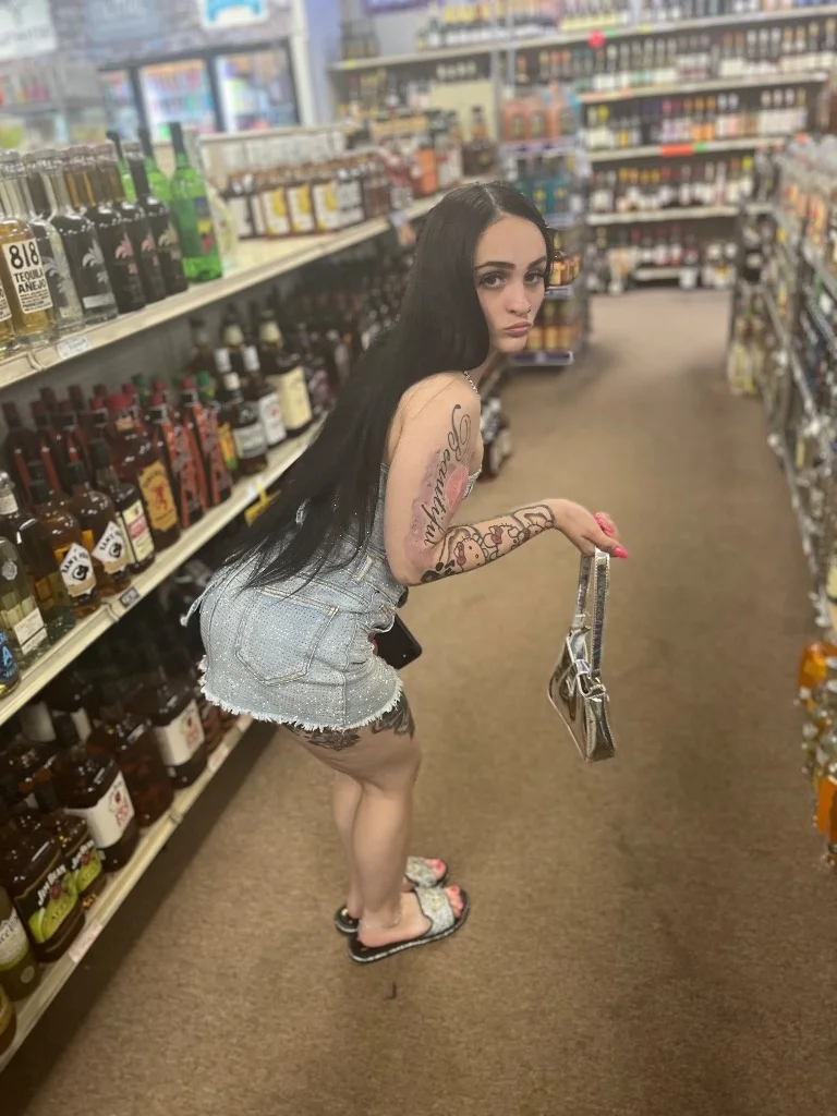 Sassy but classy Incall in Louisville – Women Seeking Men photo 3