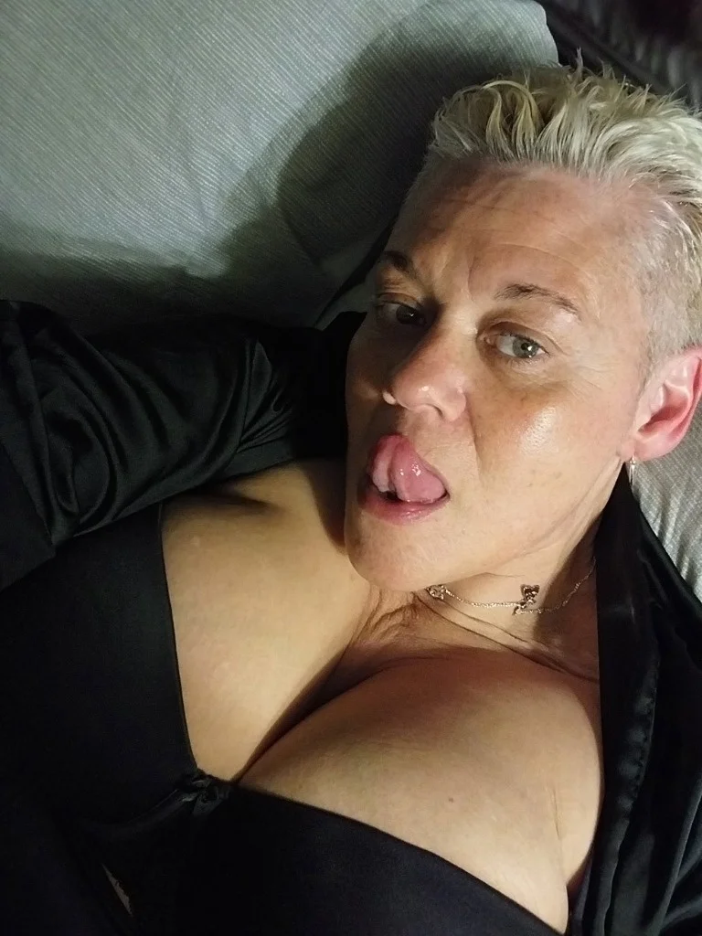 SUNDAY FUNDAY in Louisville – Women Seeking Men photo 3