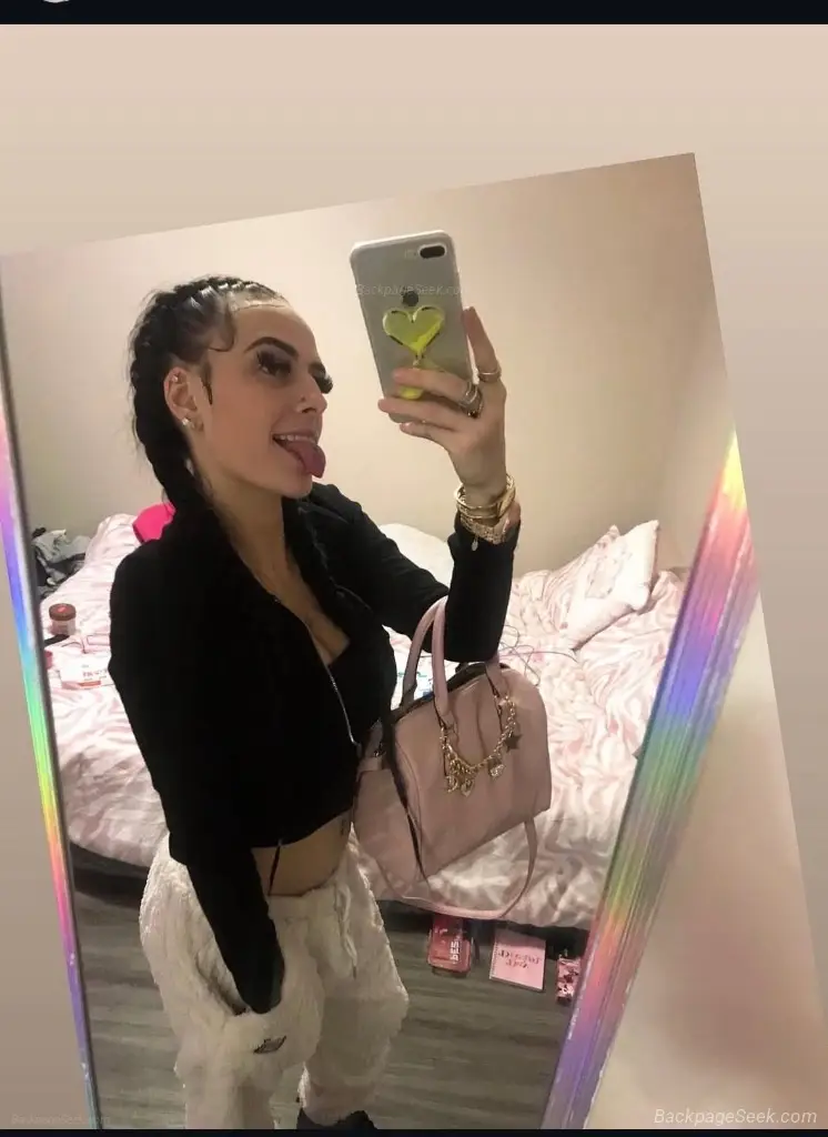 come see me no bare services no anal in Louisville – Women Seeking Men photo 4