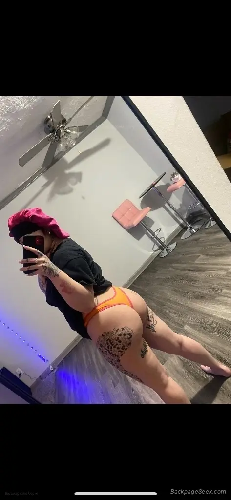 Come see your sexy fantasy Daddy in Louisville – Women Seeking Men