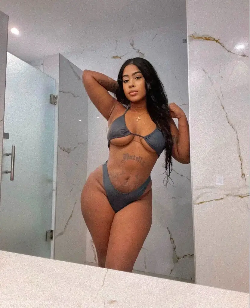 Hotel only no drama available now Dominican girl with a beau... in Louisville – Women Seeking Men photo 2