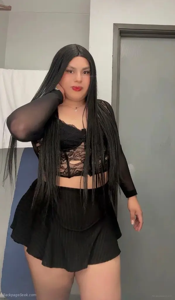 LATINA TRANS FEMALE